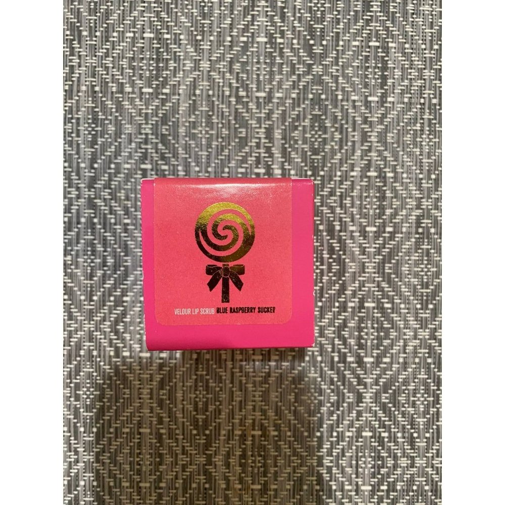 Jeffree Star Cosmetics Velour Lip Scrub - Blue Raspberry Sucker - Picture 6 of 6